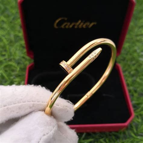 cartier pulseira|pulseira cartier prego original.